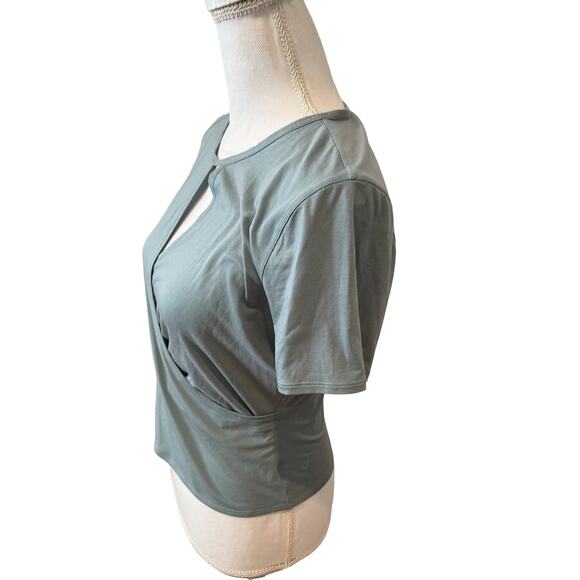 Lululemon Round Trip Short Sleeve Cut Out Keyhole Faux Wrap Top 8 - Picture 3 of 5